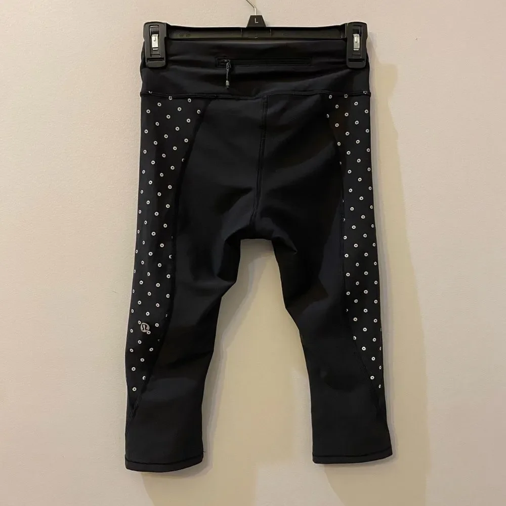Lululemon Tight Stuff Sequin Dot Crop Black Leggings Women Size 4